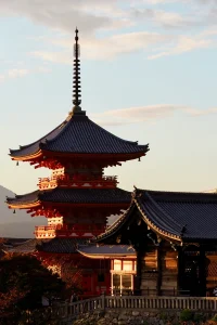 穿着和服攀登清水寺：实用指南